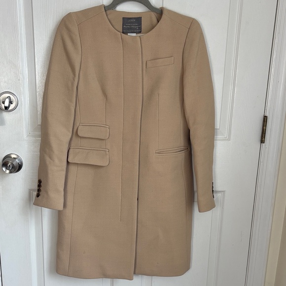 J. Crew Double Cloth Tan Symphony Coat Wool Blend Size 2 pea coat no collar